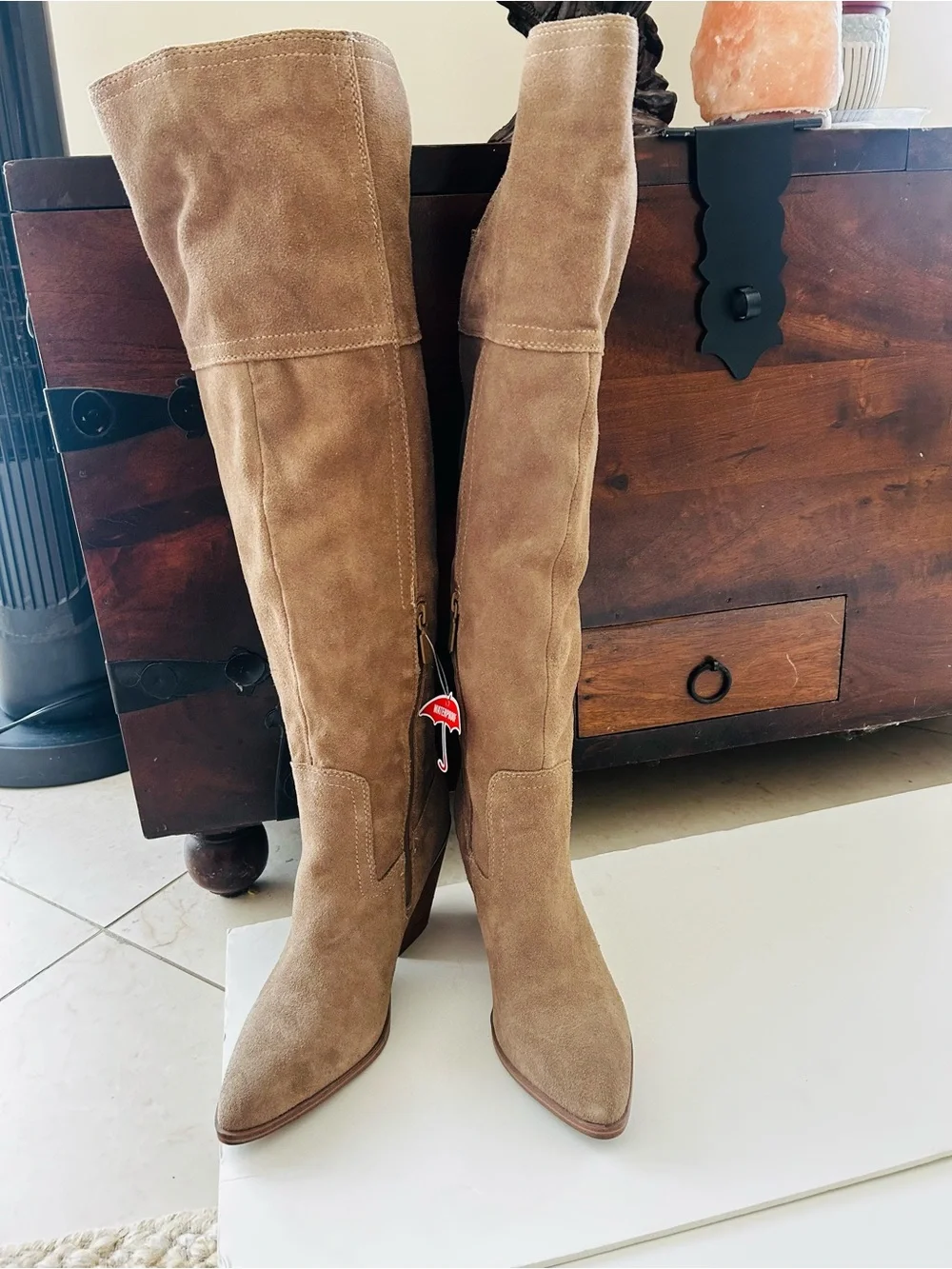 Blondo Windie Waterproof Tan boots over the knee suede boots 7